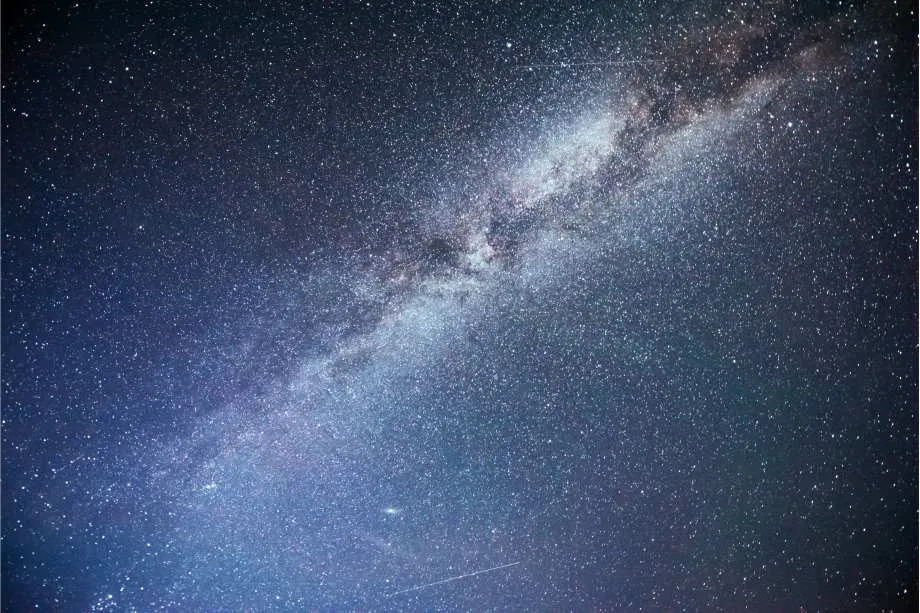 Un invierno diferente con observación de la Vía Láctea Un invierno diferente con observación de la Vía Láctea